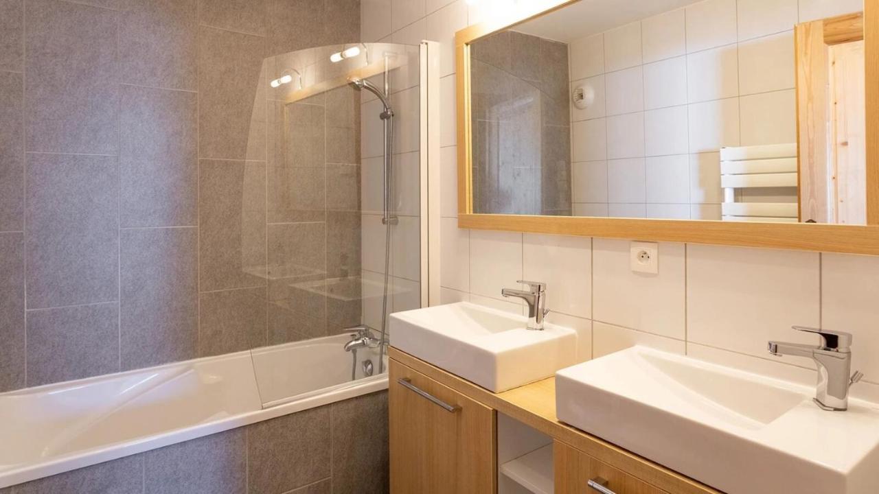 Residence Dormio Resort Les Portes Du Grand Massif - פליין מראה חיצוני תמונה