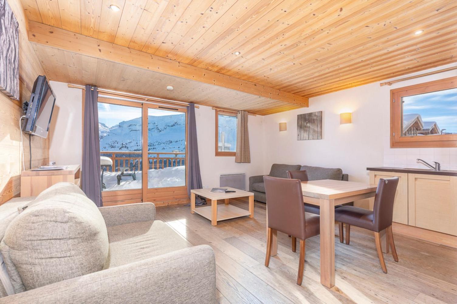 Residence Dormio Resort Les Portes Du Grand Massif - פליין מראה חיצוני תמונה